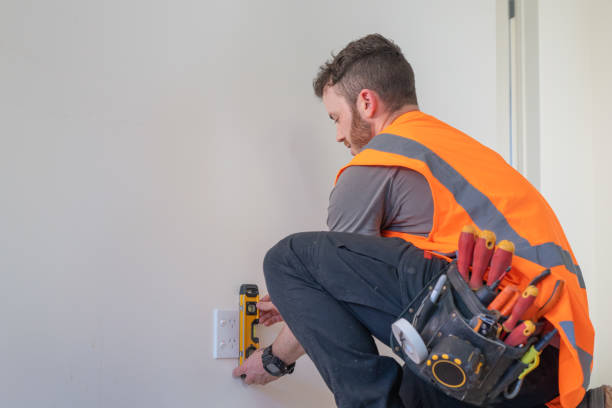 Best Circuit Breaker Repair  in Portage, WI